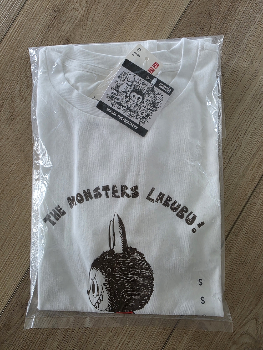 NWT UNIQLO White 'The Monsters Labubu' Graphic Tee S